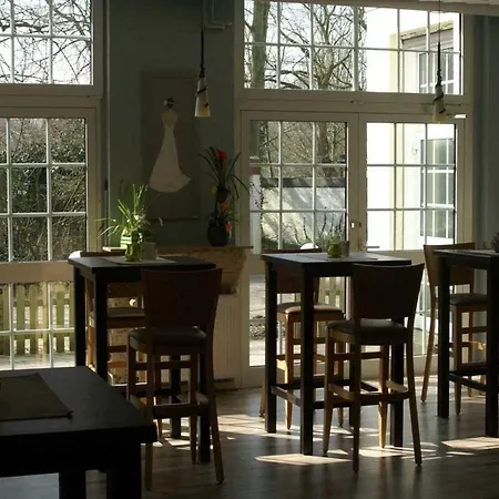 Ξενοδοχείο Hotel-restaurant Mengeder Volksgarten 2*