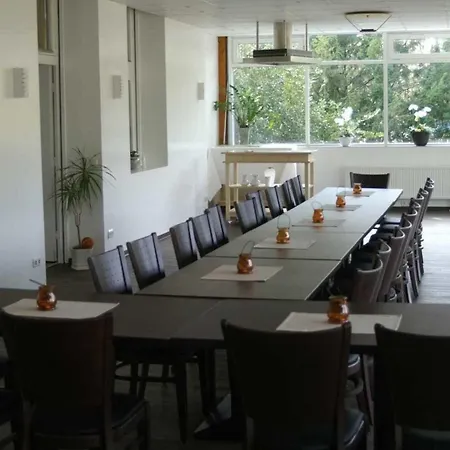 Hotel Hotel-restaurant Mengeder Volksgarten 2*