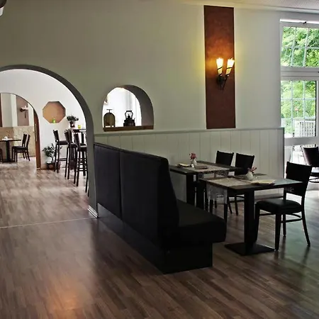酒店 Hotel-restaurant Mengeder Volksgarten