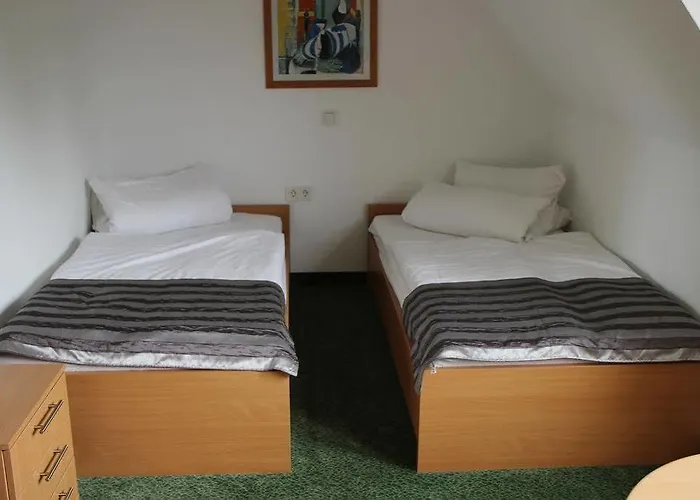 Hotel-restaurant Mengeder Volksgarten Ξενοδοχείο